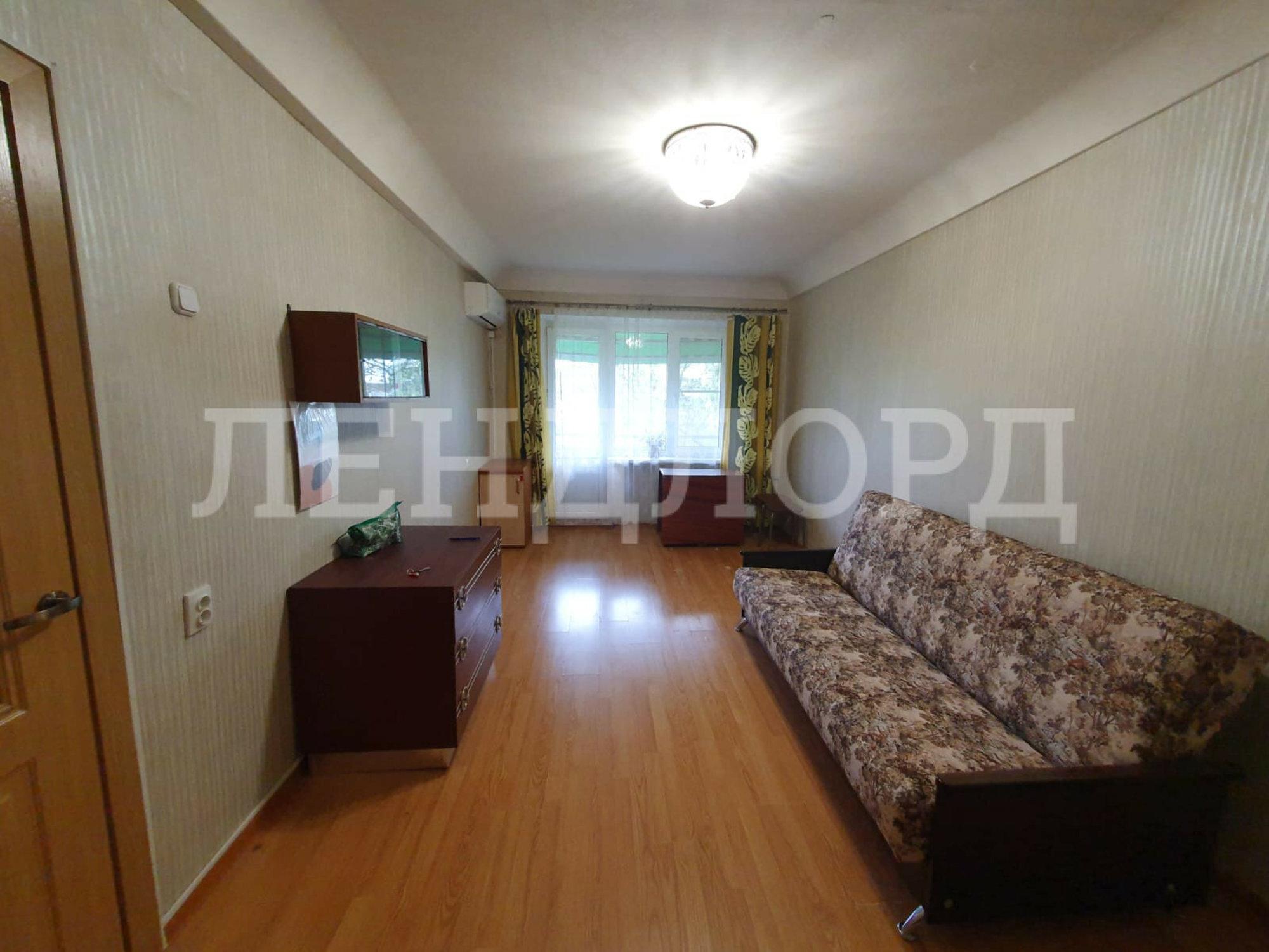 Сдать квартиру за 20 000 рублей на проспект Стачки, 215/1