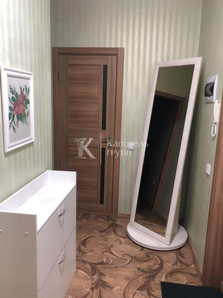 1-комн квартира улица Парада Победы, 7