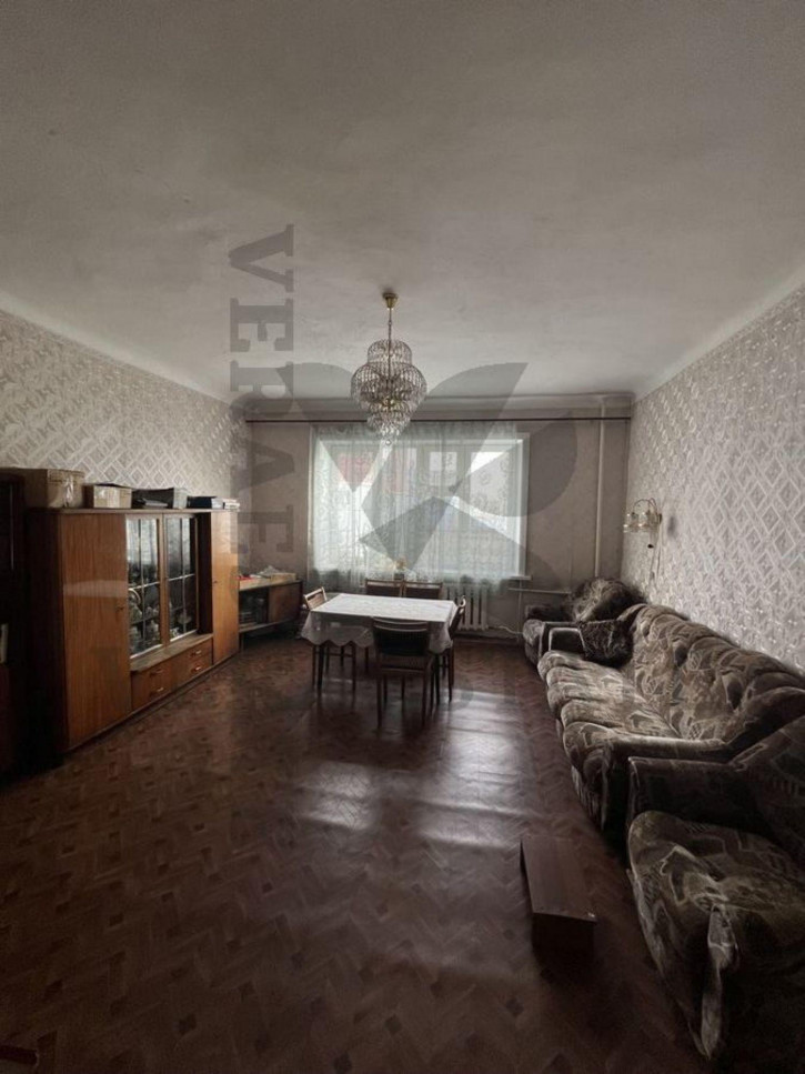 3-комн квартира ул. Октябрьская,33