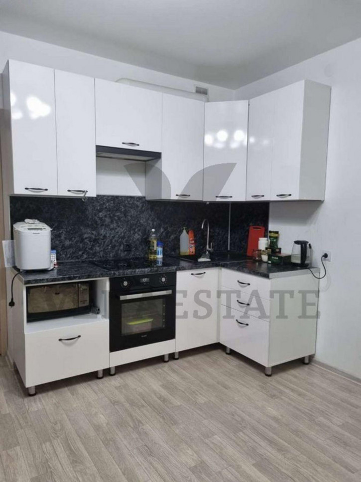 3-комн квартира ул. Юности,3