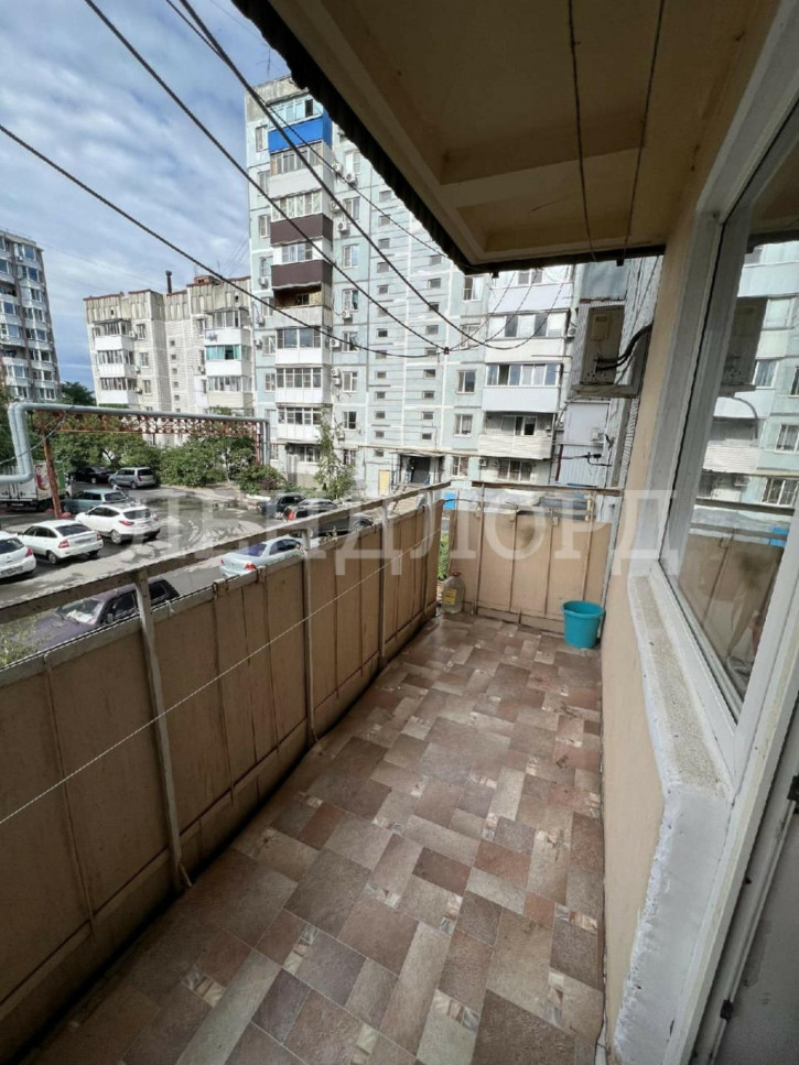 4-комн квартира улица Воровского, 11
