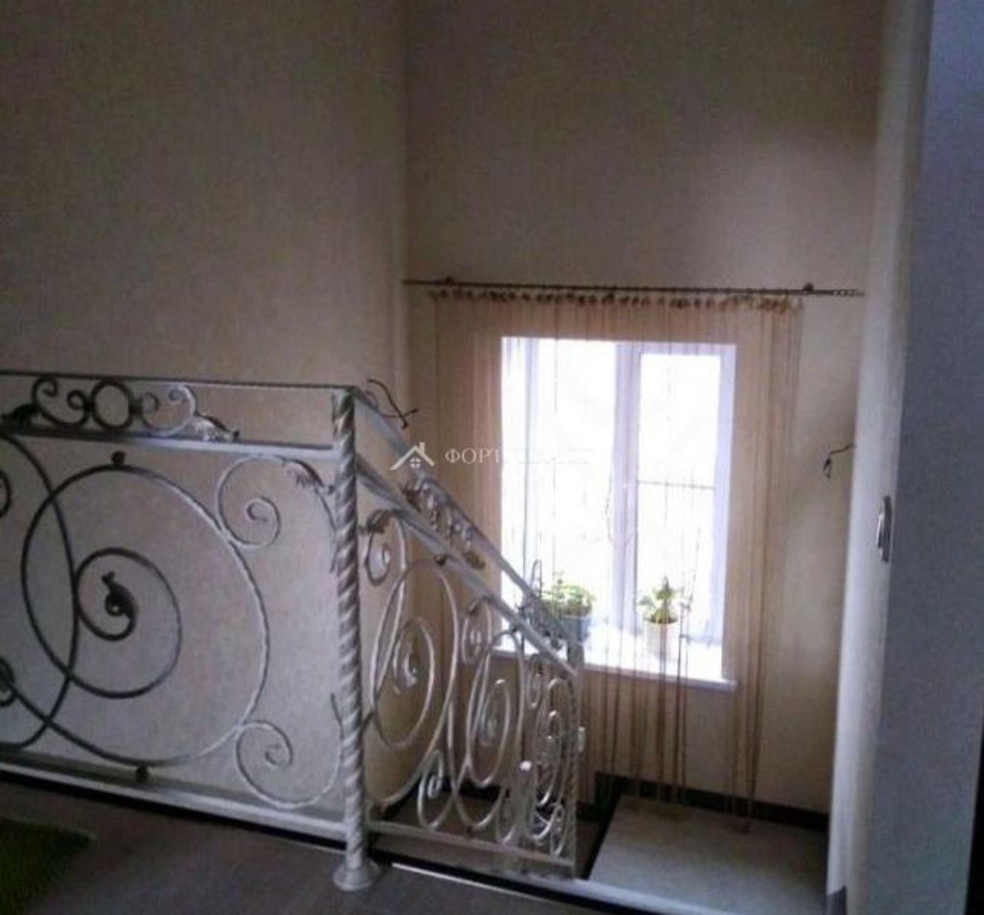 Купить дачу, дом, коттедж за 27 800 000 рублей на ул Толмазова