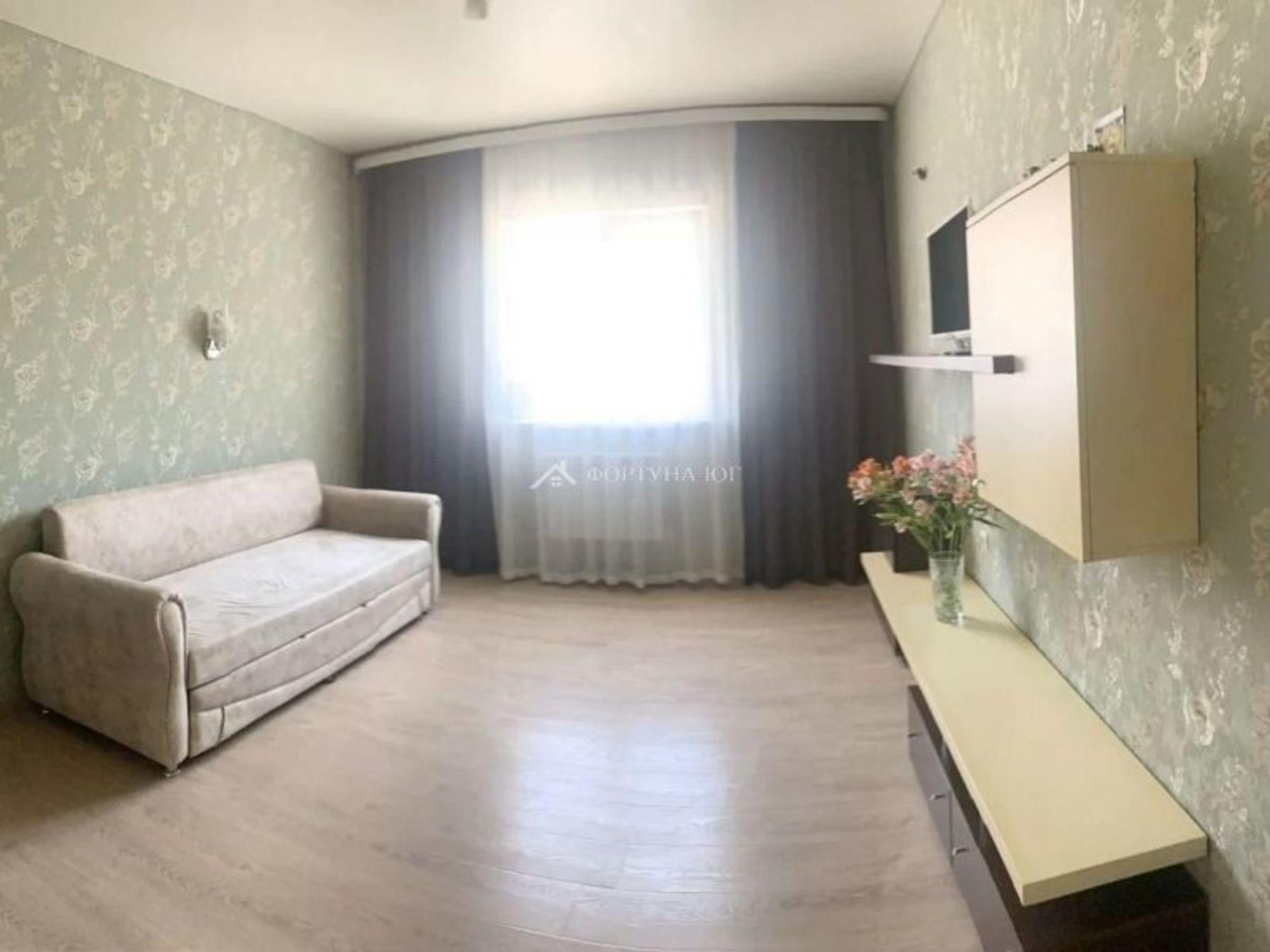 Купить дачу, дом, коттедж за 20 000 000 рублей на Кленовая ул