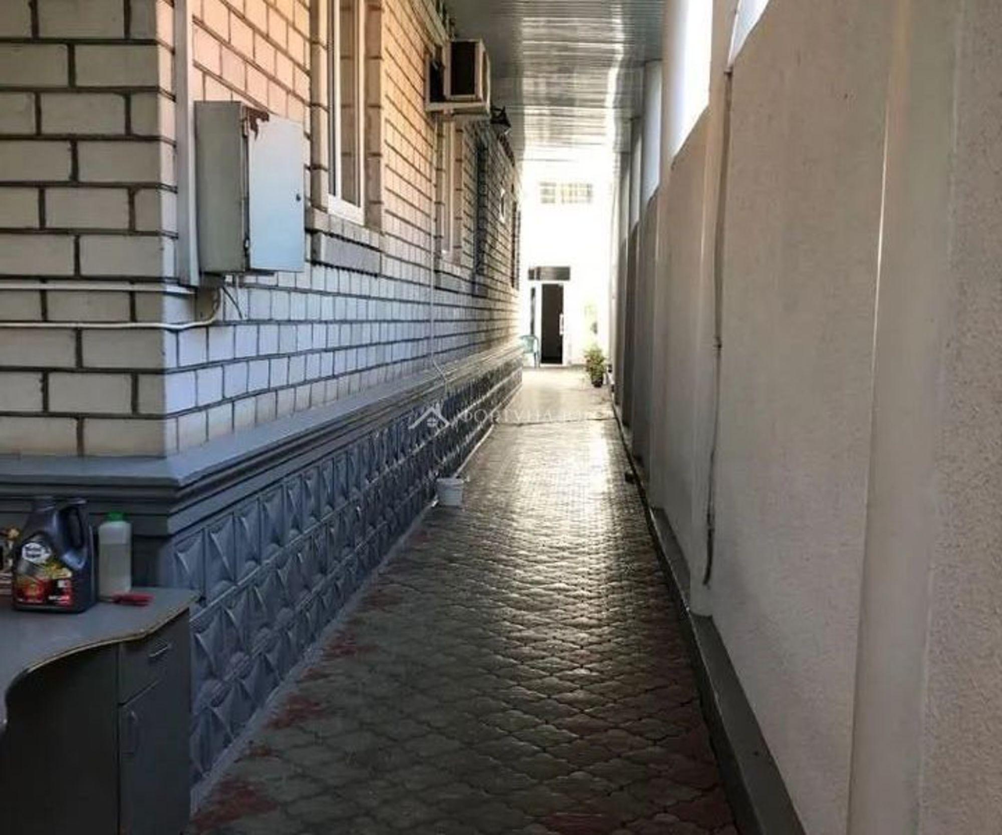 Купить дачу, дом, коттедж за 36 000 000 рублей на Астраханская ул