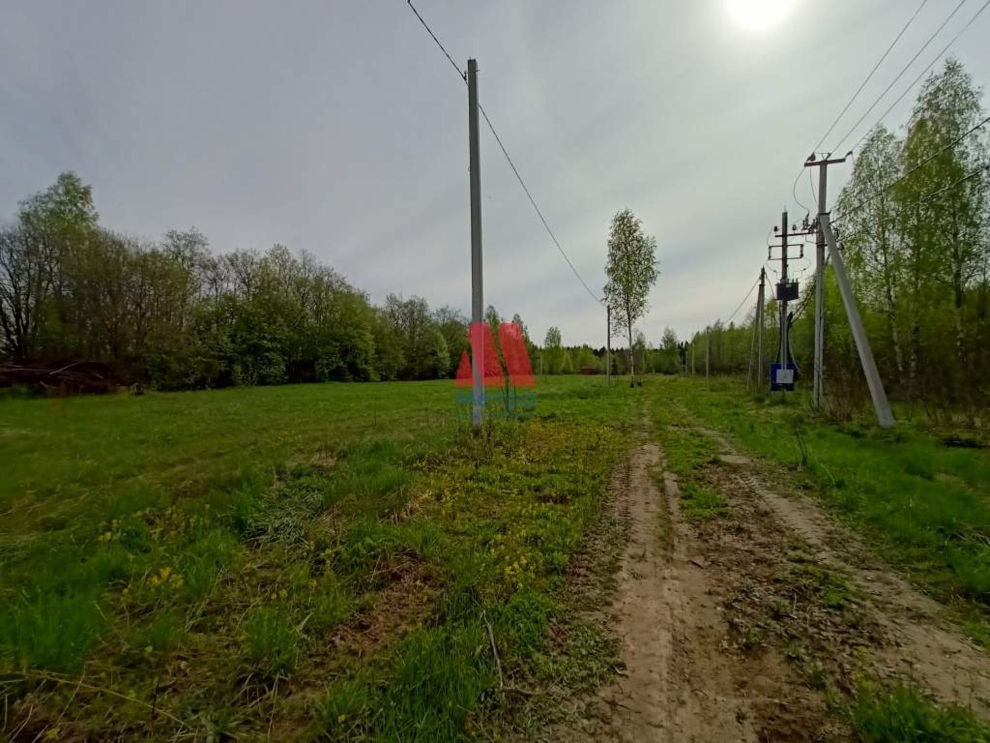 Купить землю, земельный участок за 220 000 рублей на деревня Карбушево