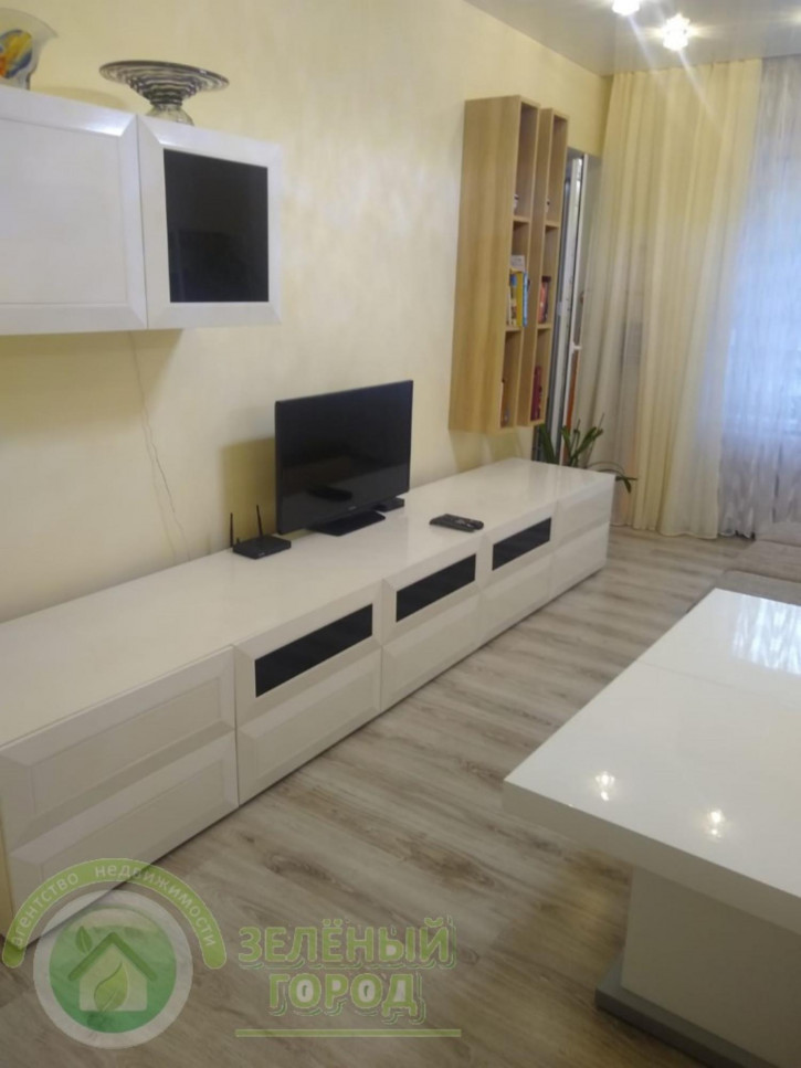 2-комн квартира К. Маркса, 7