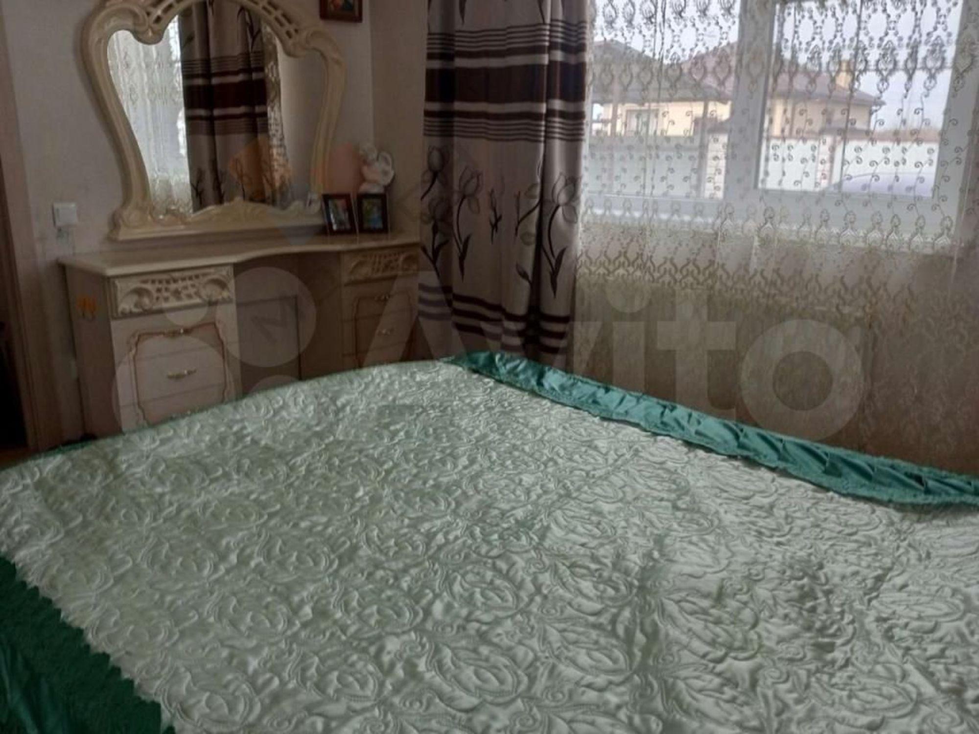Купить дачу, дом, коттедж за 9 200 000 рублей на Платановая ул