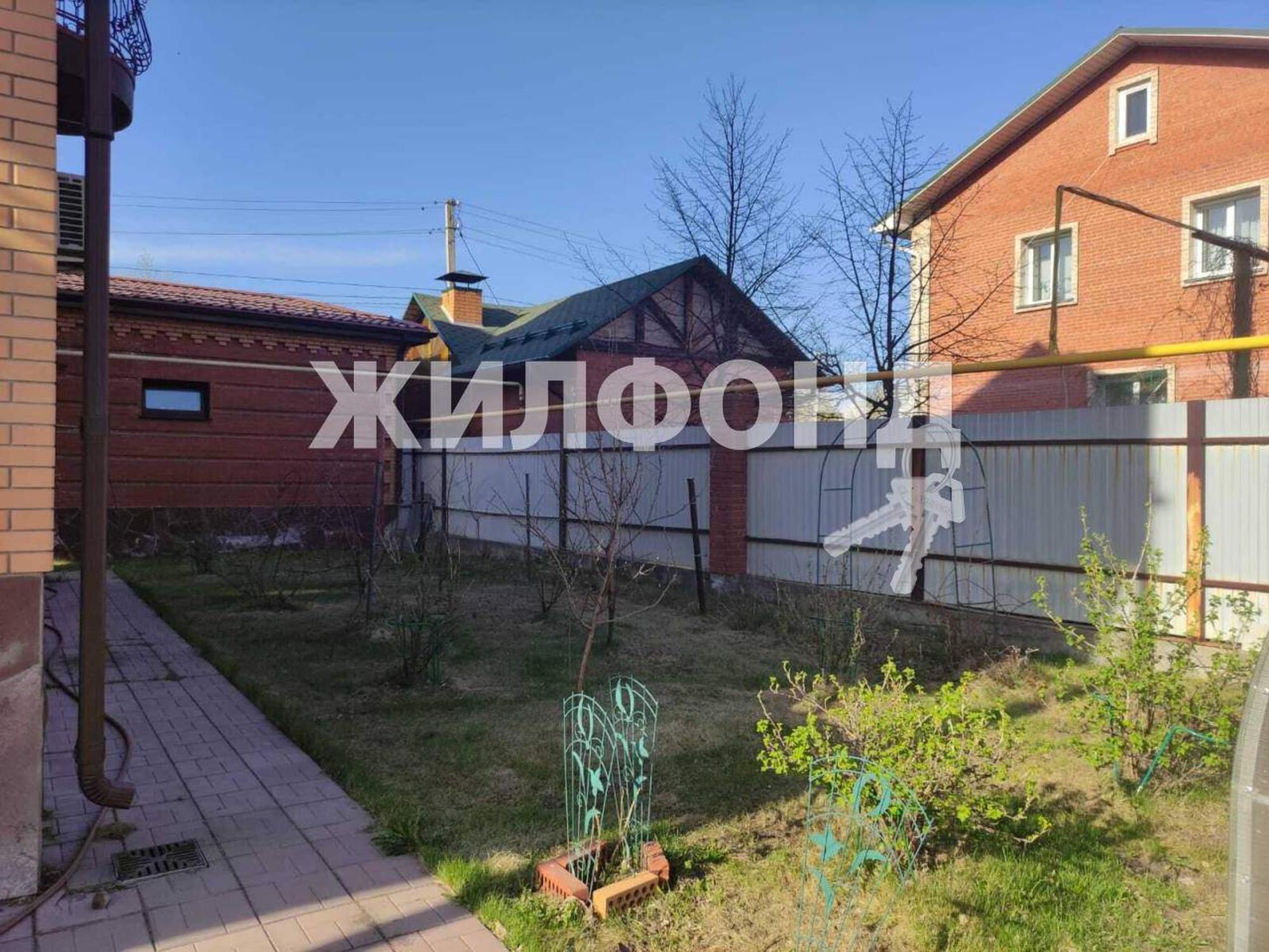Купить дачу, дом, коттедж за 30 000 000 рублей на Бирюзовая улица