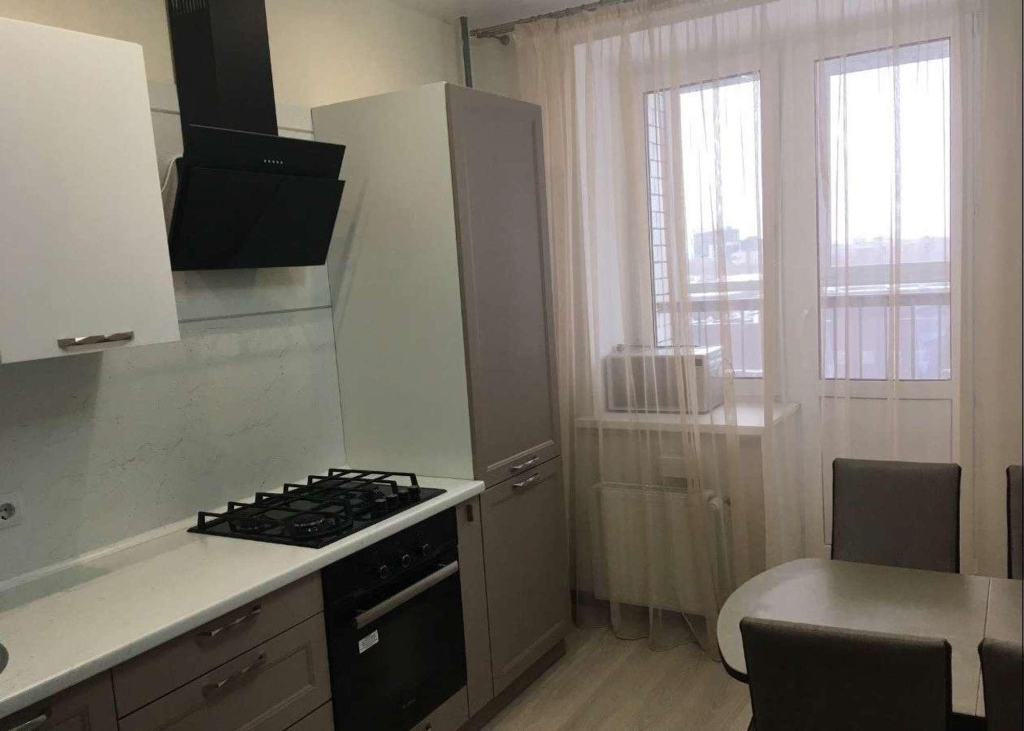Сдать квартиру за 17 000 рублей на Кирова проспект, 375