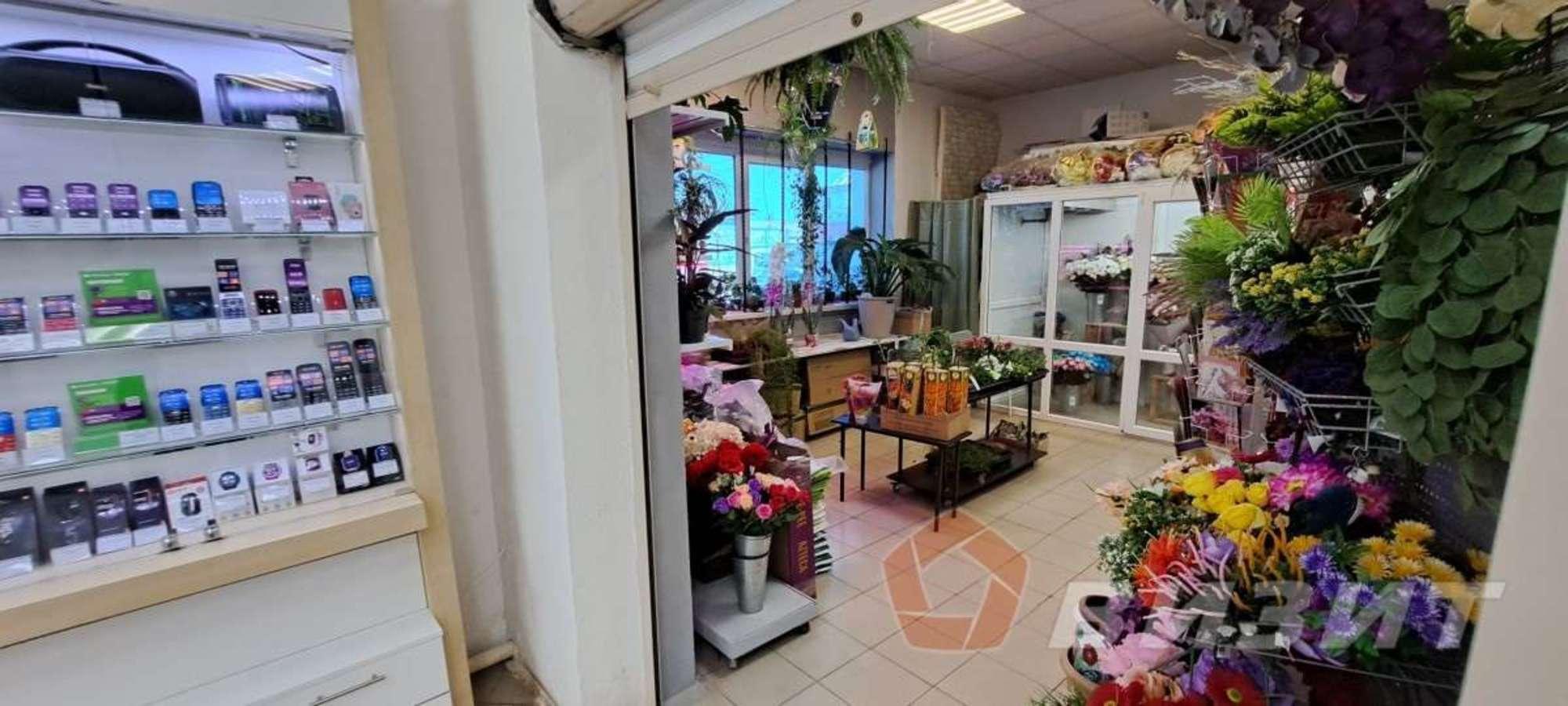 Купить помещение свободного назначения за 15 600 000 рублей на Мамистова, 6