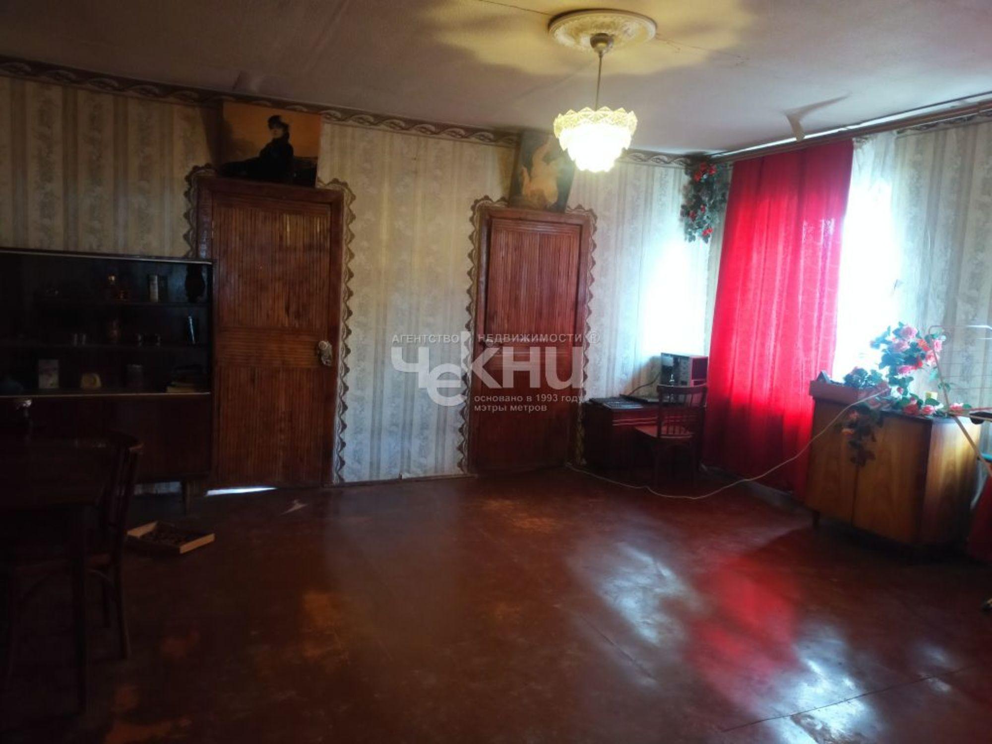 Купить дачу, дом, коттедж за 11 100 000 рублей на Потаниной ул, 1
