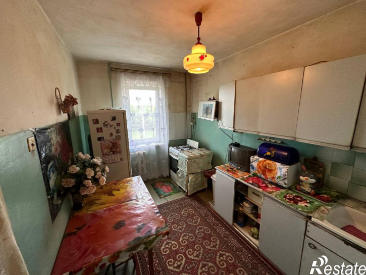 4-комн квартира Бондаренко ул., 37