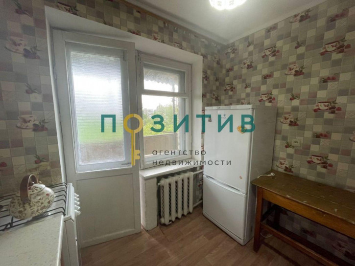 2-комн квартира 50 лет Октября ул, 65
