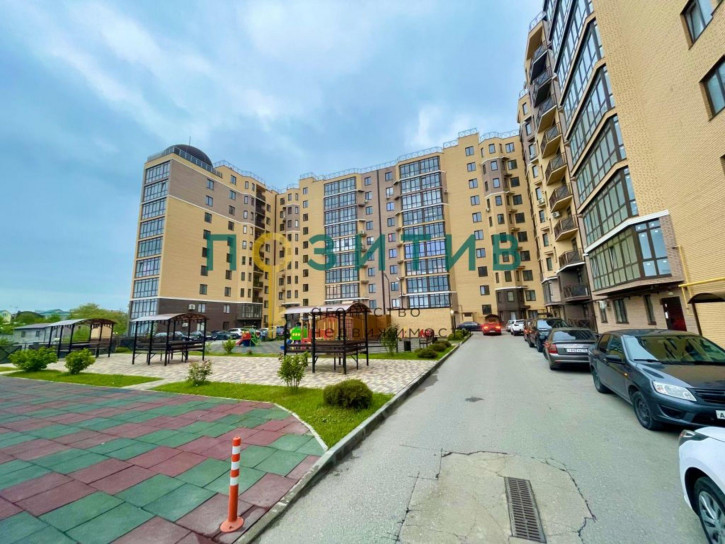 2-комн квартира Адмиральского ул, 1а