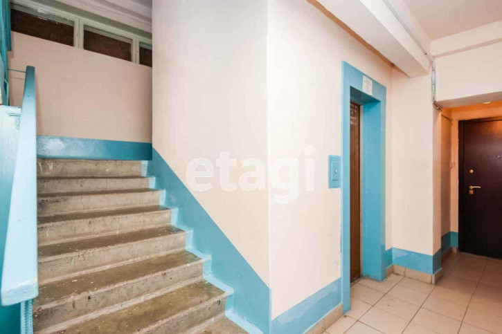 5-комн квартира Елизарова, 6