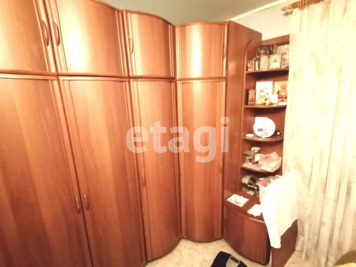 2-комн квартира Холодильная, 49