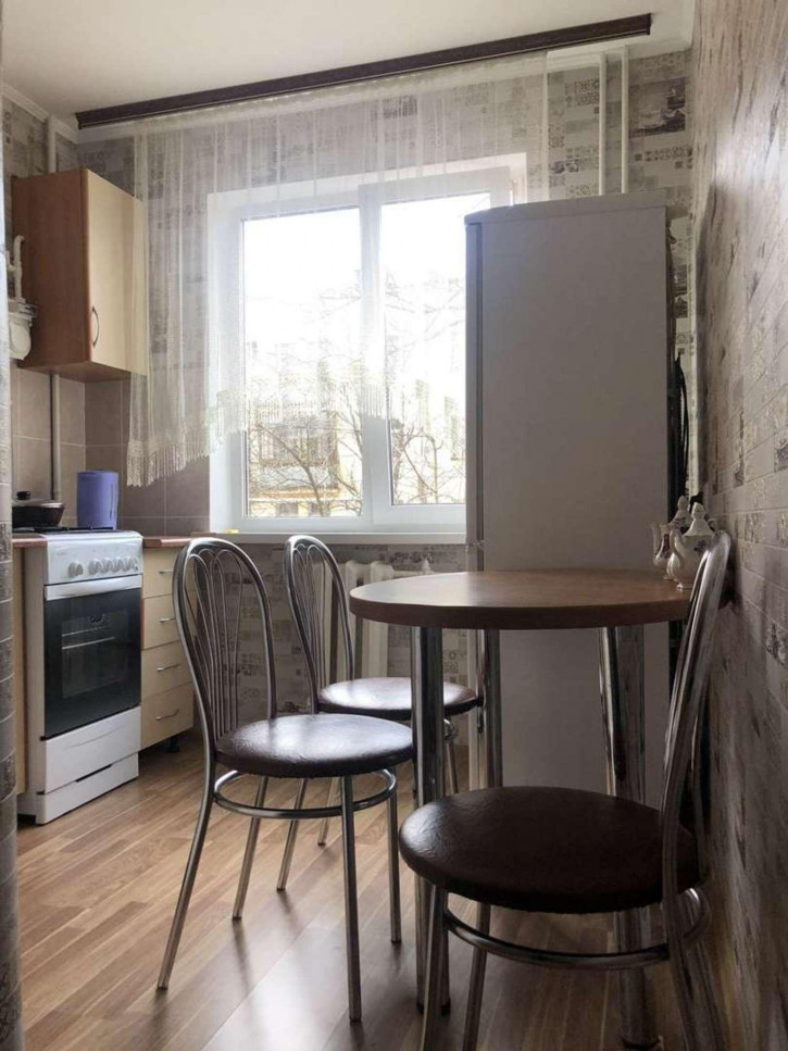 3-комн квартира Физкультурная улица, 25