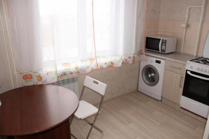 1-комн квартира Никитинская улица, 96