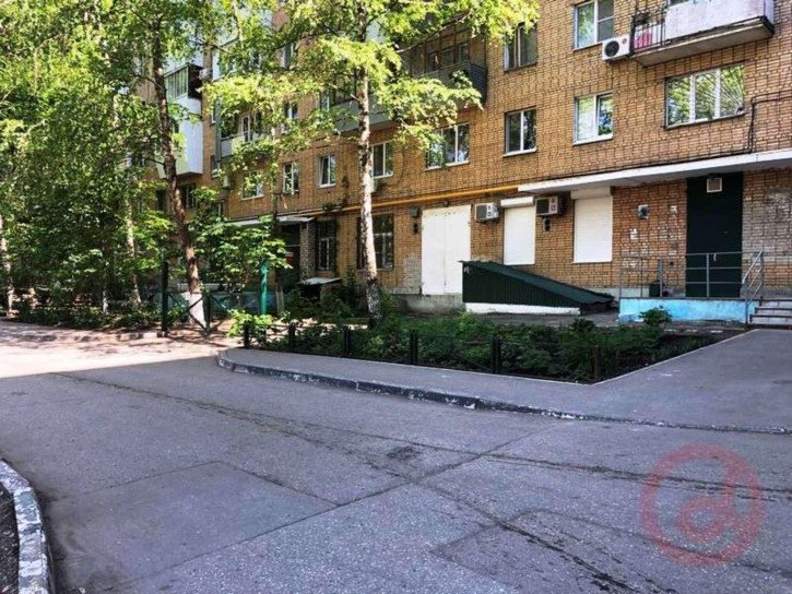 Торговое помещение Ленина проспект, 14