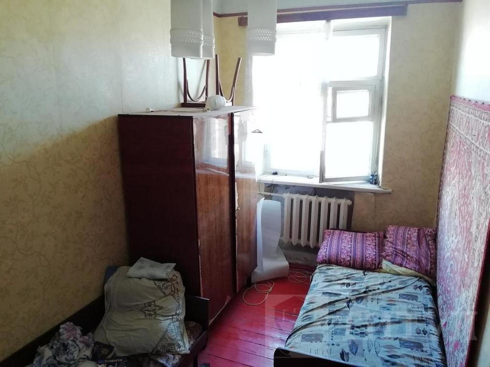 Купить квартиру за 1 200 000 рублей на Орджоникидзе, Российская Мелитопольская