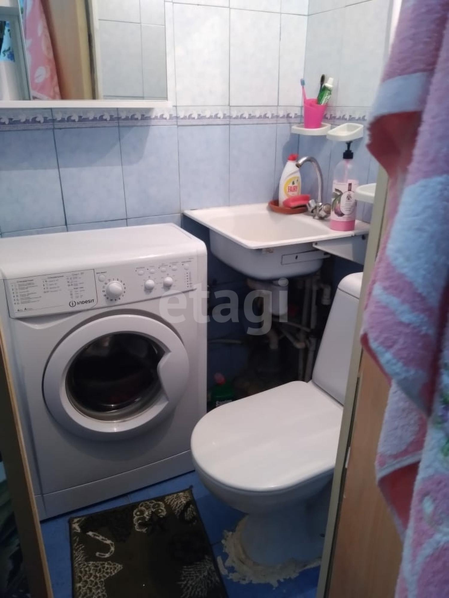 Купить квартиру за 2 400 000 рублей на Энергетиков, 47