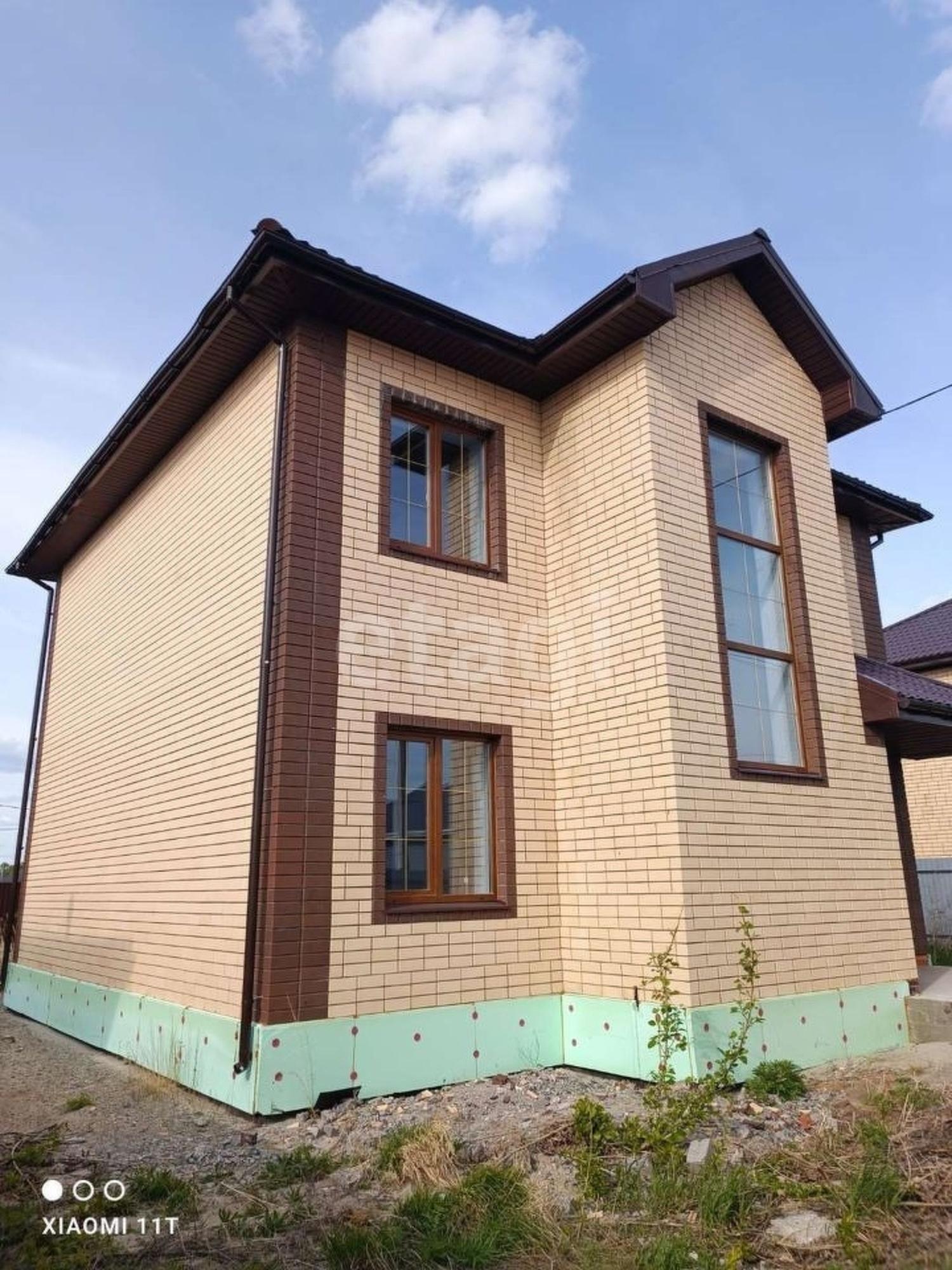 Купить дачу, дом, коттедж за 10 050 000 рублей на Светлая,