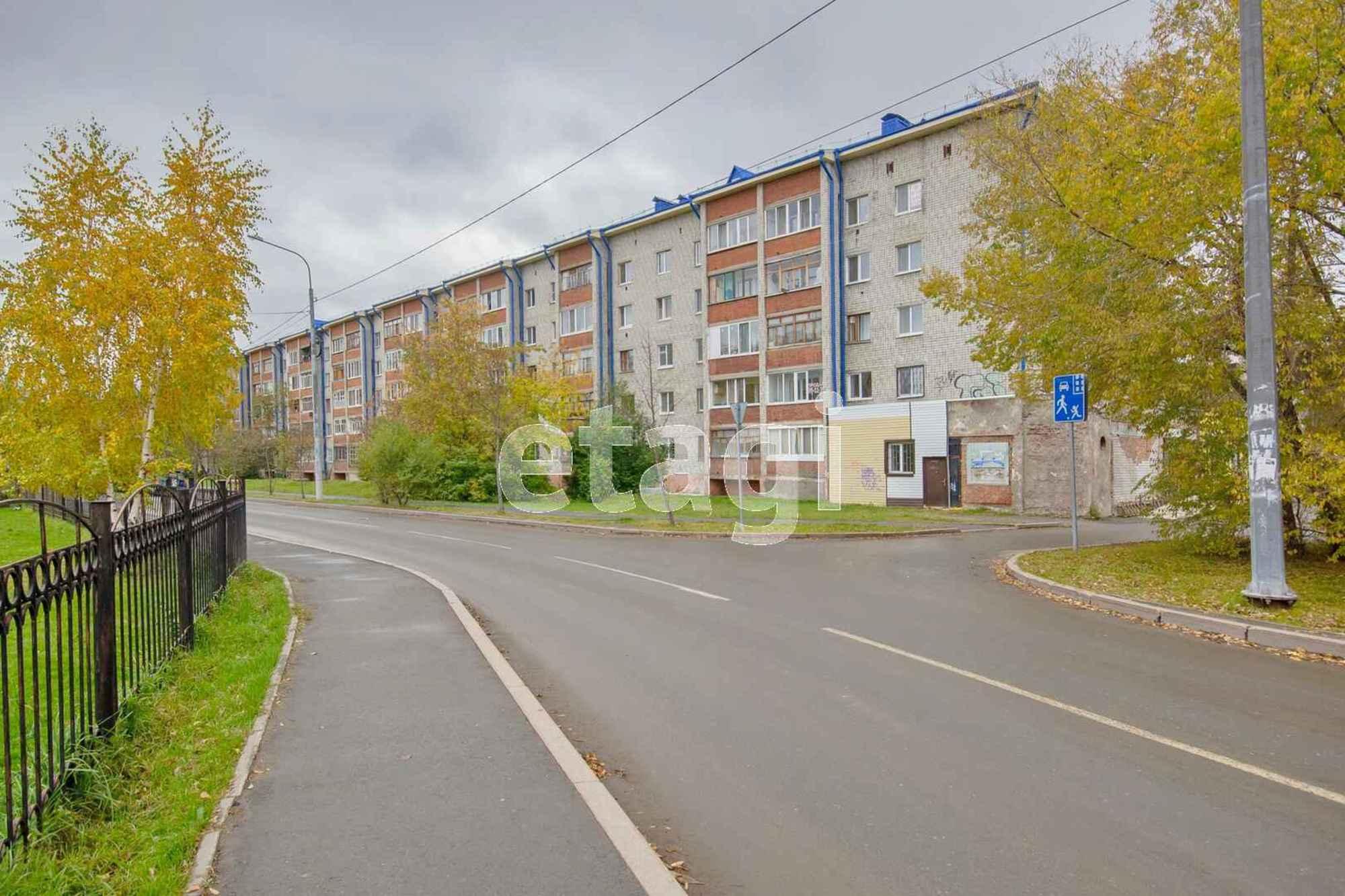 Купить квартиру за 5 400 000 рублей на Маршала Захарова, 7а