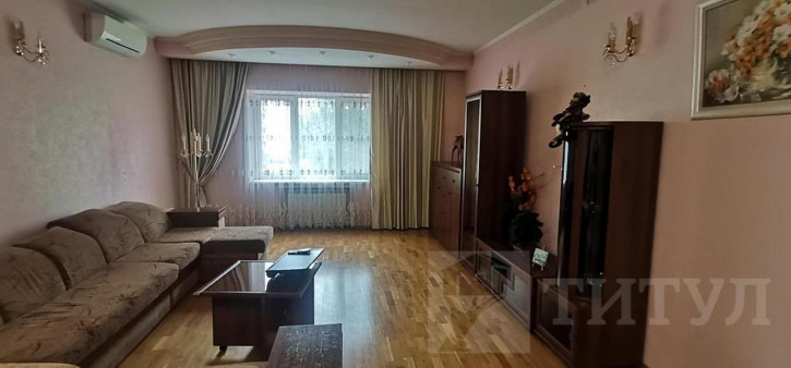 3-комн квартира СЖМ, Космонавтов