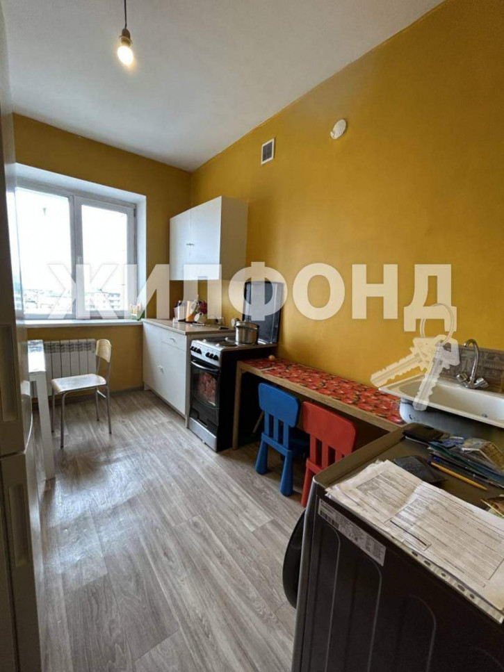 3-комн квартира Убсу-Нурская улица, д.4