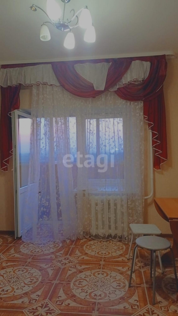 2-комн квартира Щербакова, 90
