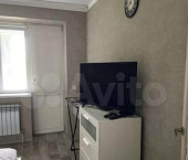 -комн, 28кв м, этаж 3/3 м.горького улица, 101