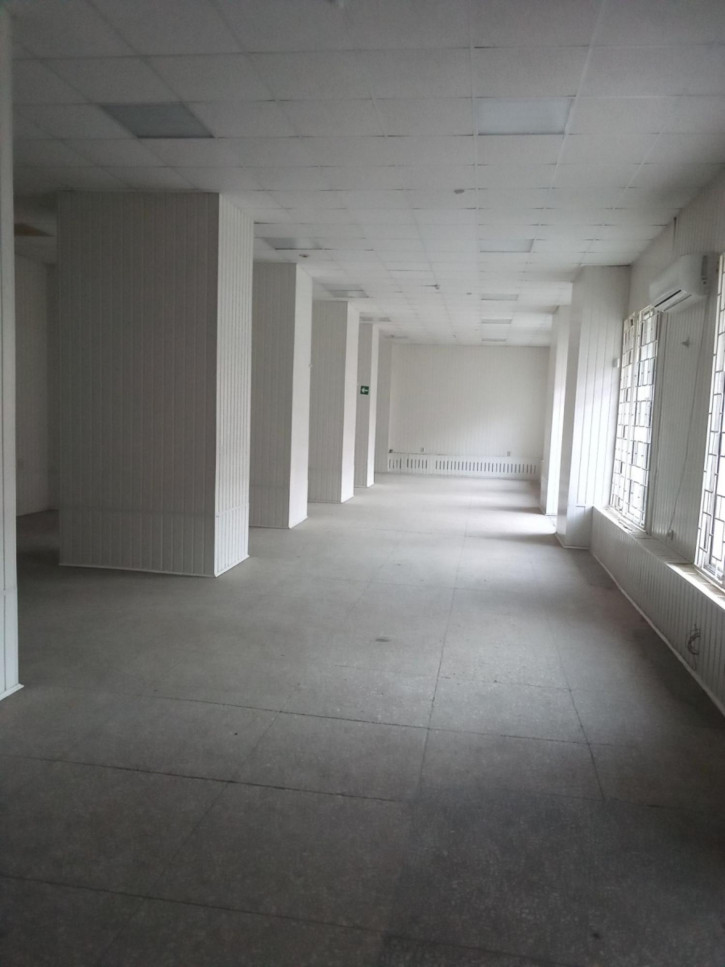 Помещение свободного назначения пр-кт Канатчиков, 1