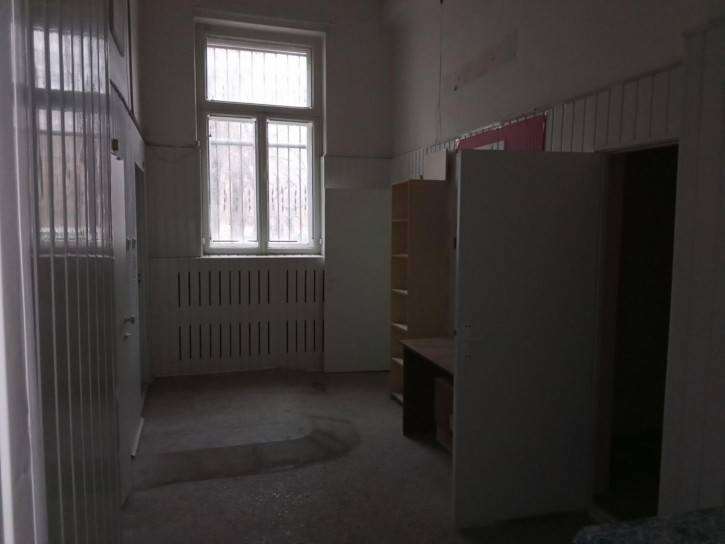 Помещение свободного назначения пр-кт Канатчиков, 1
