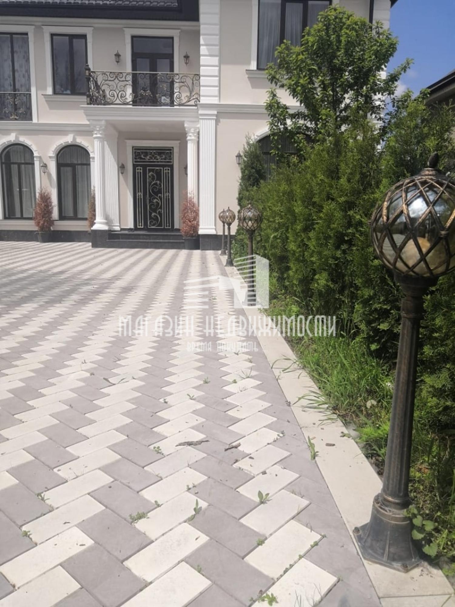 Купить дачу, дом, коттедж за 22 900 000 рублей на улица Центральная