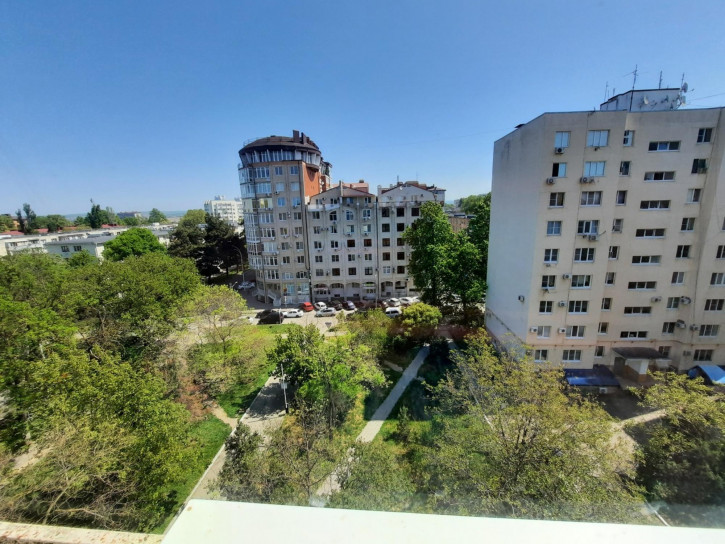 2-комн квартира Крымская улица, 218