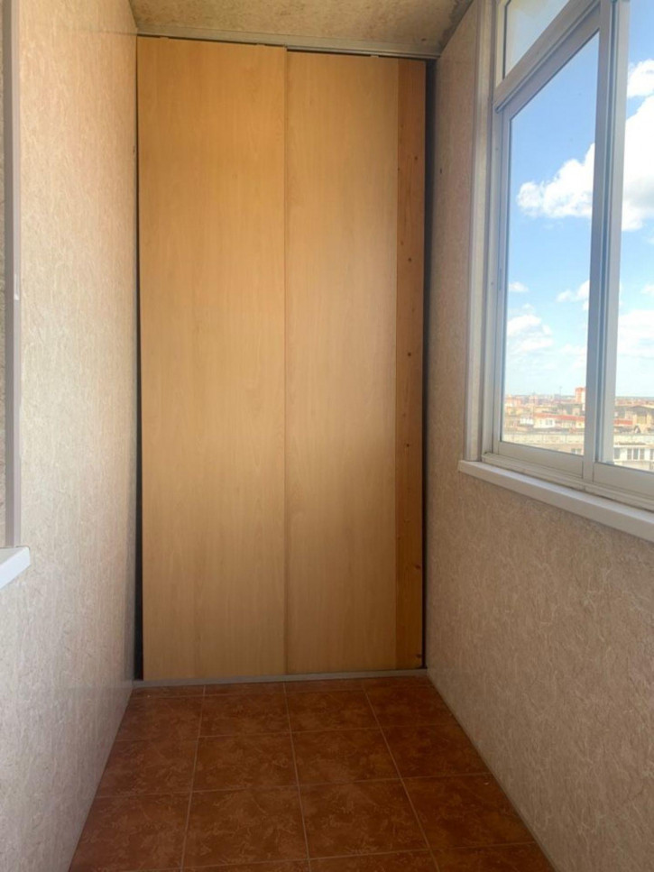2-комн квартира Вятская ул, 65
