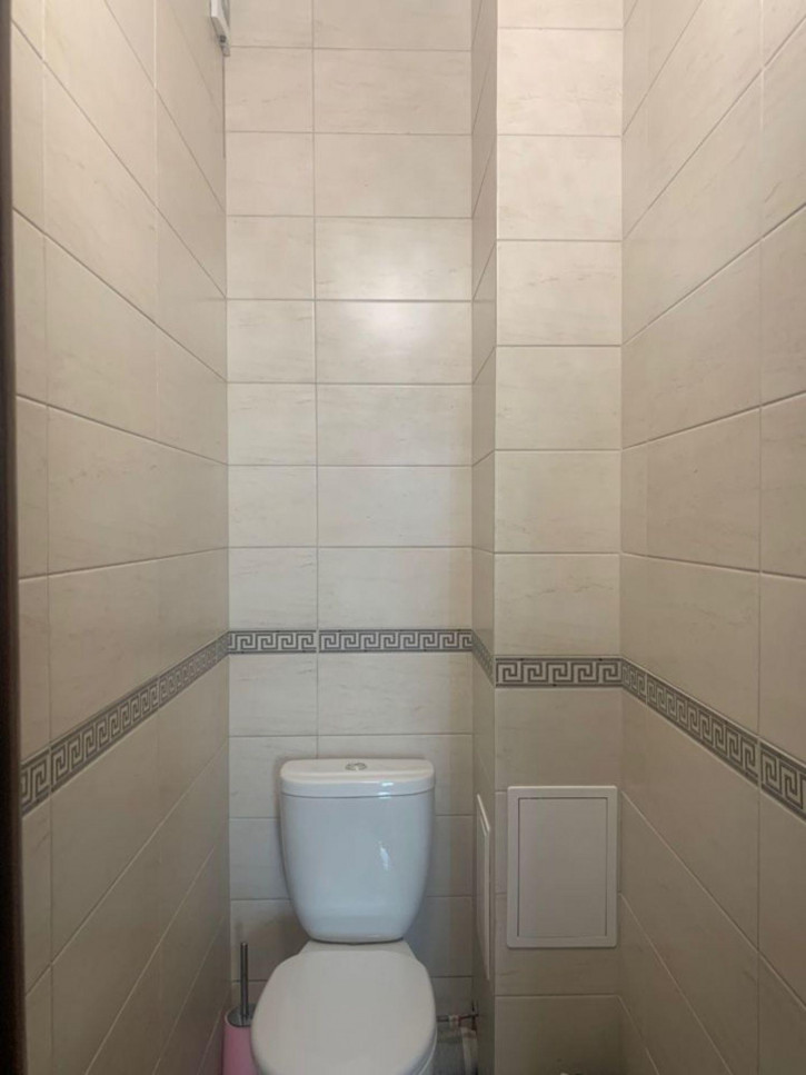 2-комн квартира Вятская ул, 65