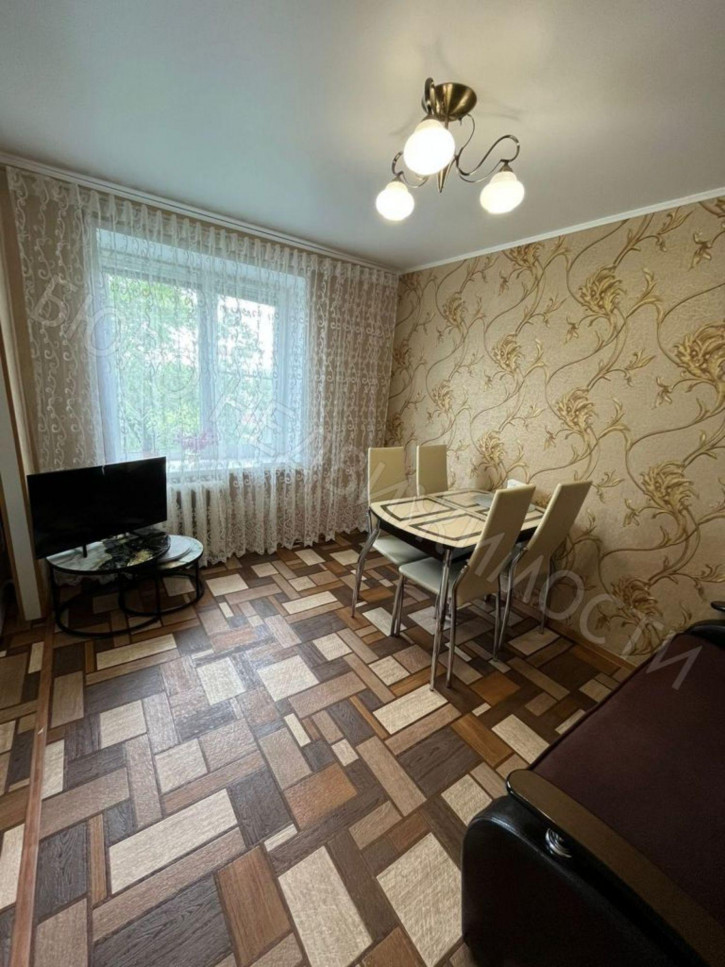 3-комн квартира Астраханская ул, 87