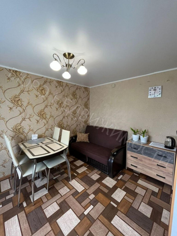 3-комн квартира Астраханская ул, 87