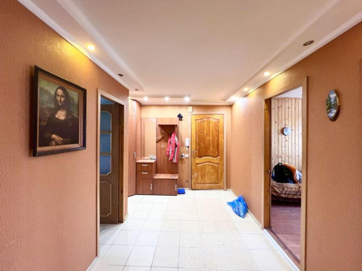 3-комн квартира Пушкина ул, 11