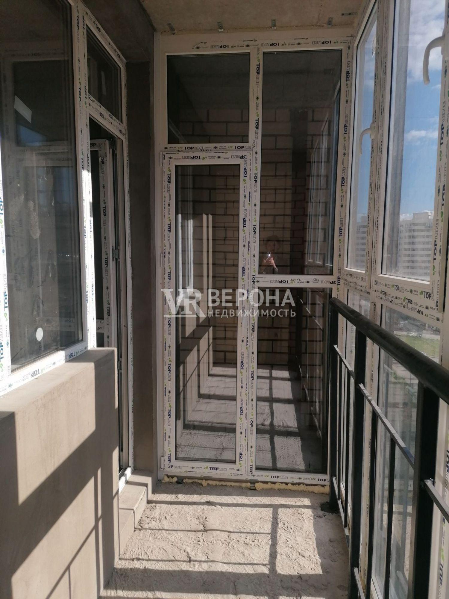Купить квартиру за 2 700 000 рублей на Западный Обход ул, 39/1