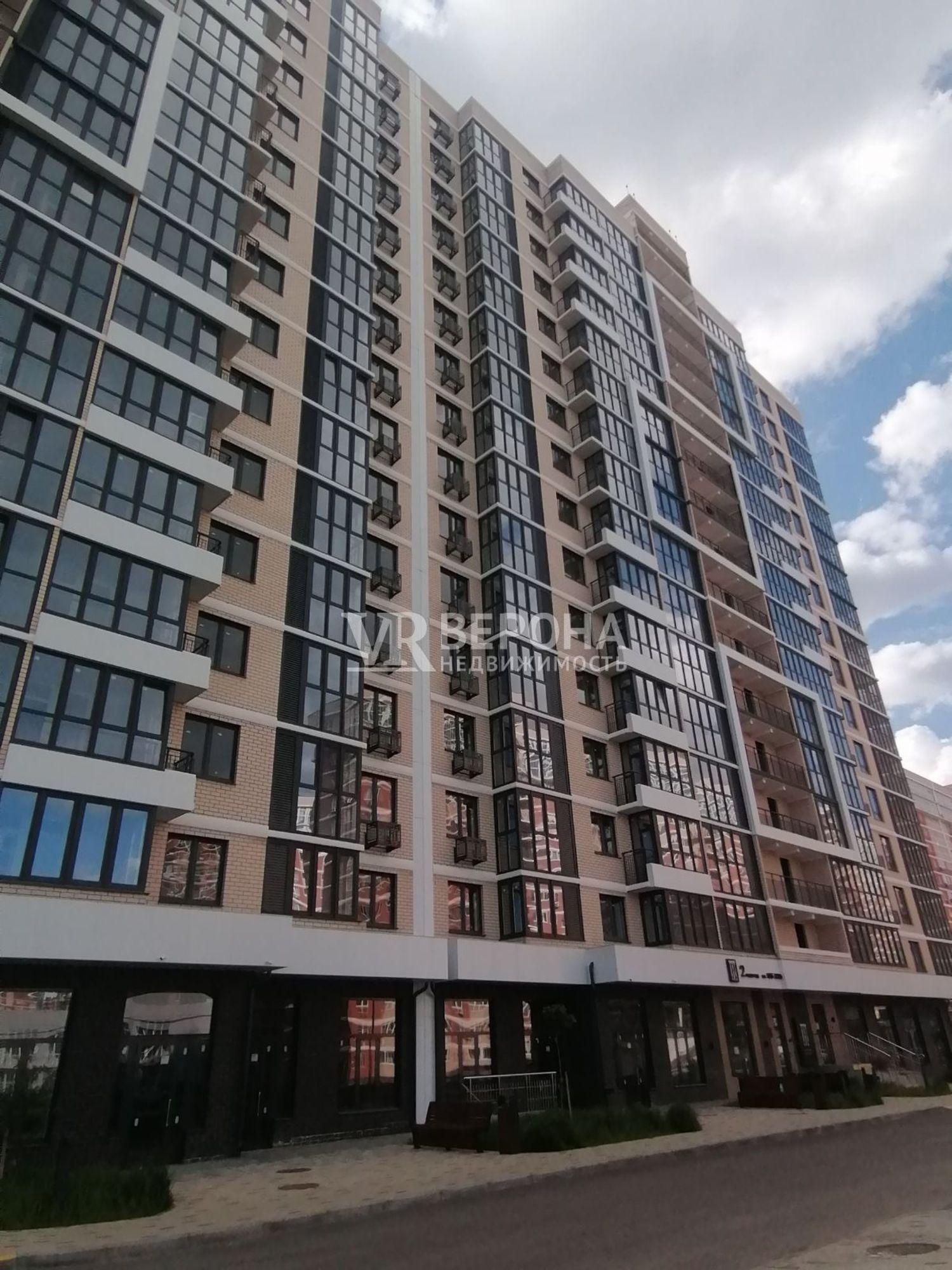 Купить квартиру за 2 700 000 рублей на Западный Обход ул, 39/1