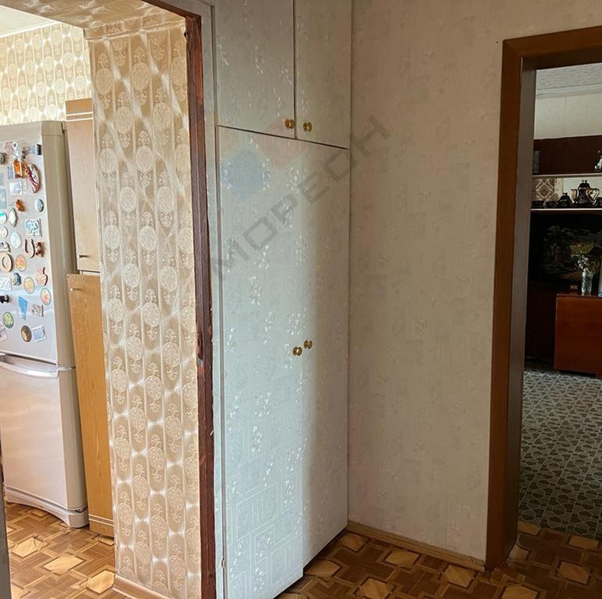 Купить квартиру за 6 000 000 рублей на Уральская ул, 160
