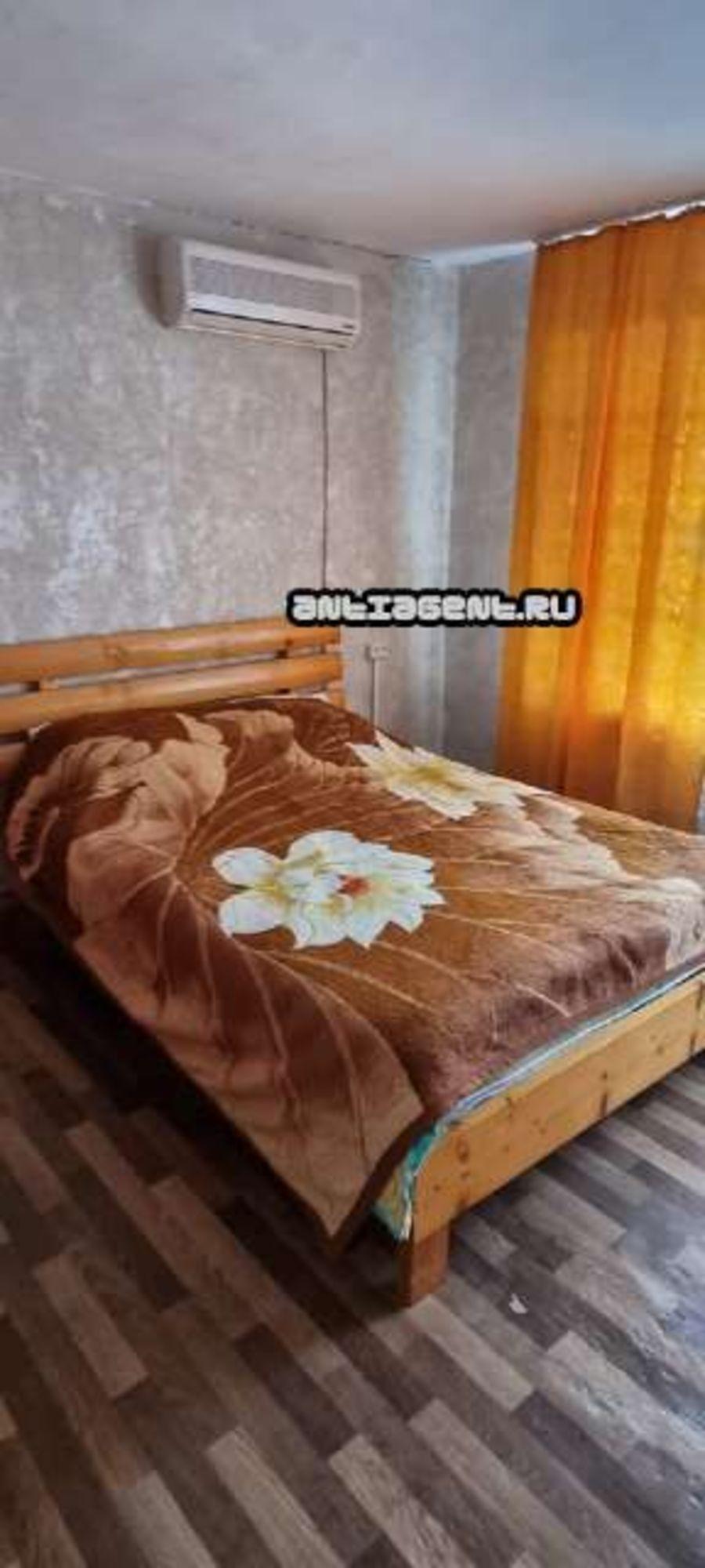 Сдать дачу, дом, коттедж за 16 000 рублей на Суворова ул