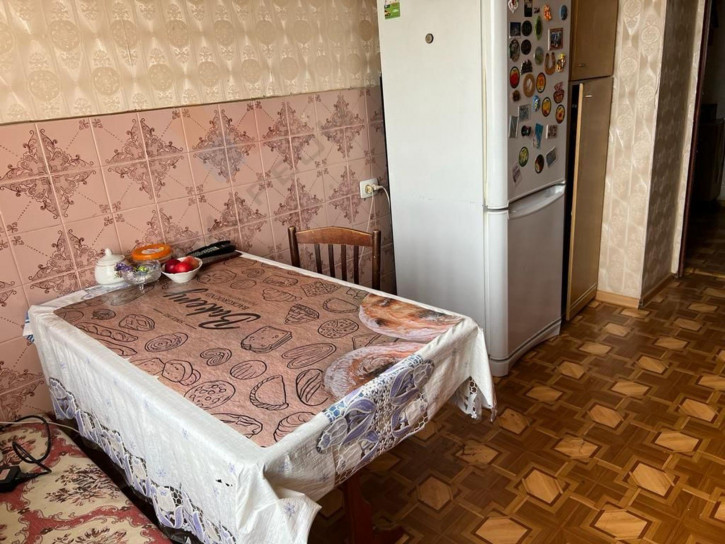 2-комн квартира Уральская ул, 160