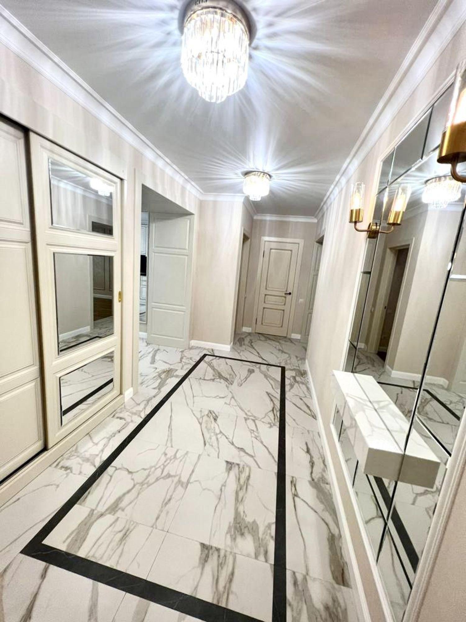 Купить квартиру за 10 990 000 рублей на Московская ул, 95