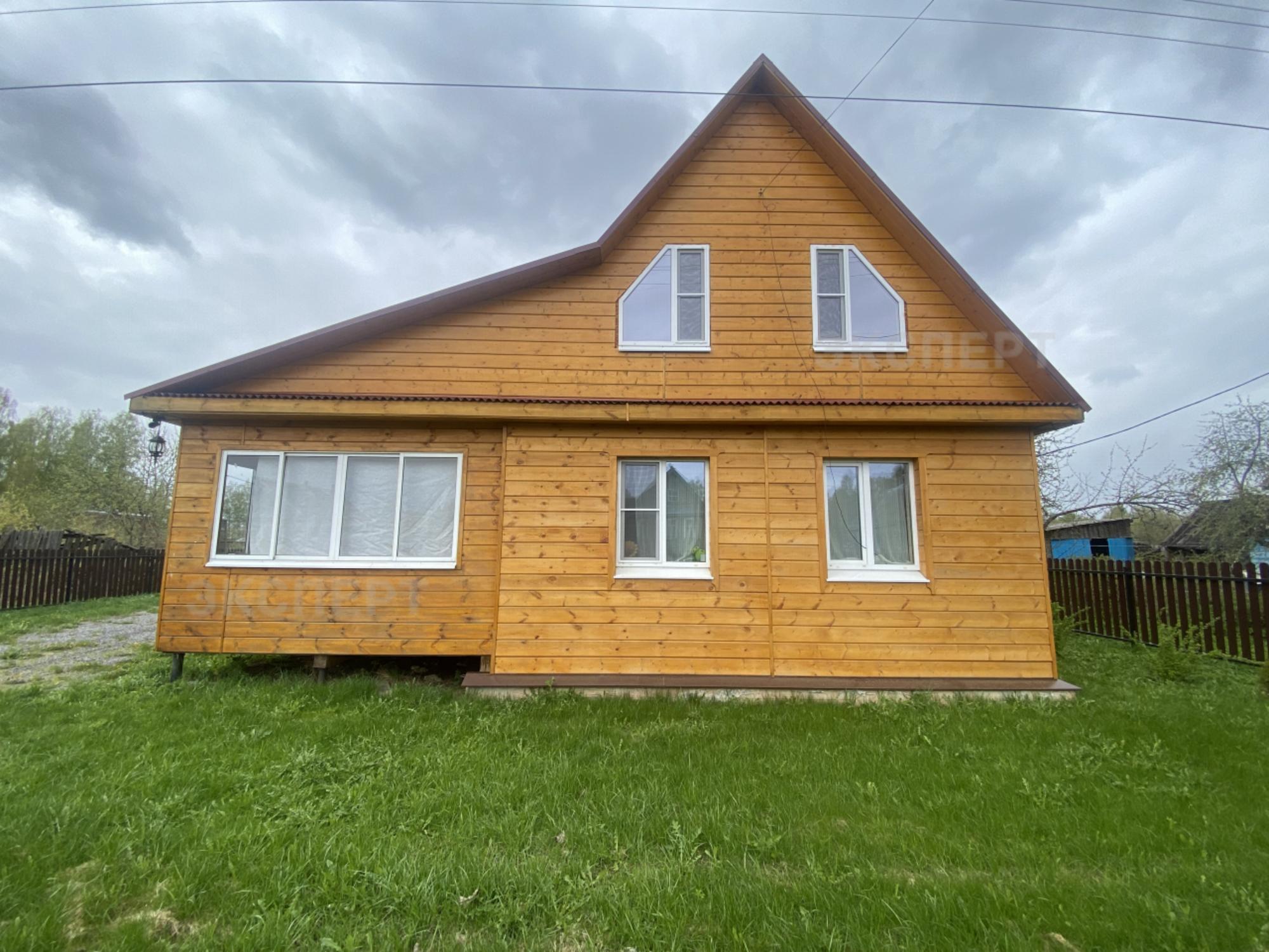 Купить дачу, дом, коттедж за 3 900 000 рублей на Центральная улица, 42