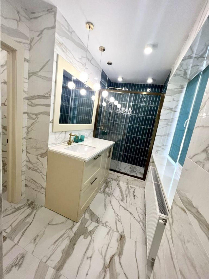 2-комн квартира Московская ул, 95