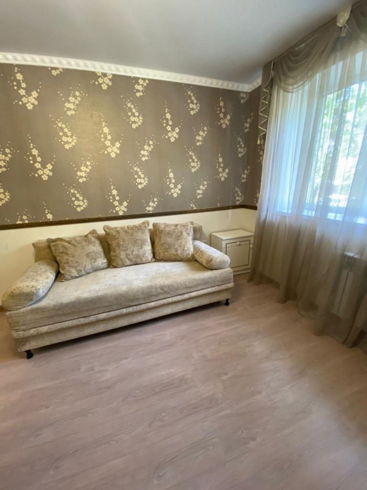 1-комн квартира Свердлова ул, 46