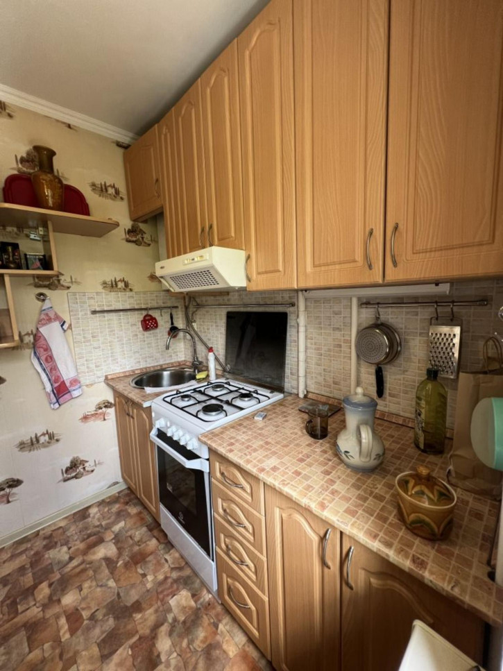 2-комн квартира Октябрьская ул, 443